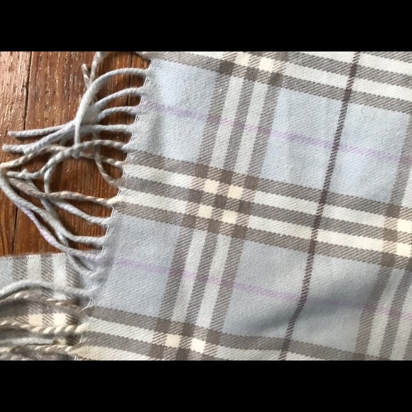 Plaid scarf - Picture 2 of 2
